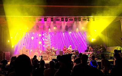 Why Corporate Event Planners Should Work with a Corporate Entertainment Agency